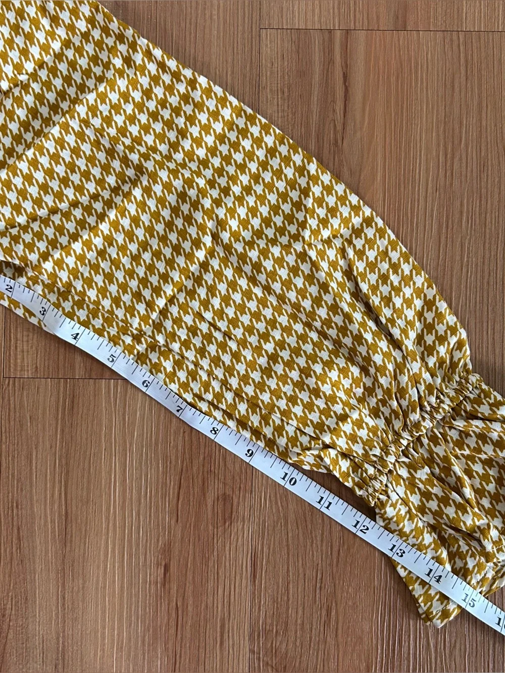 Rewind Mustard and White Houndstooth Sweetheart Blouse with Smocked Back